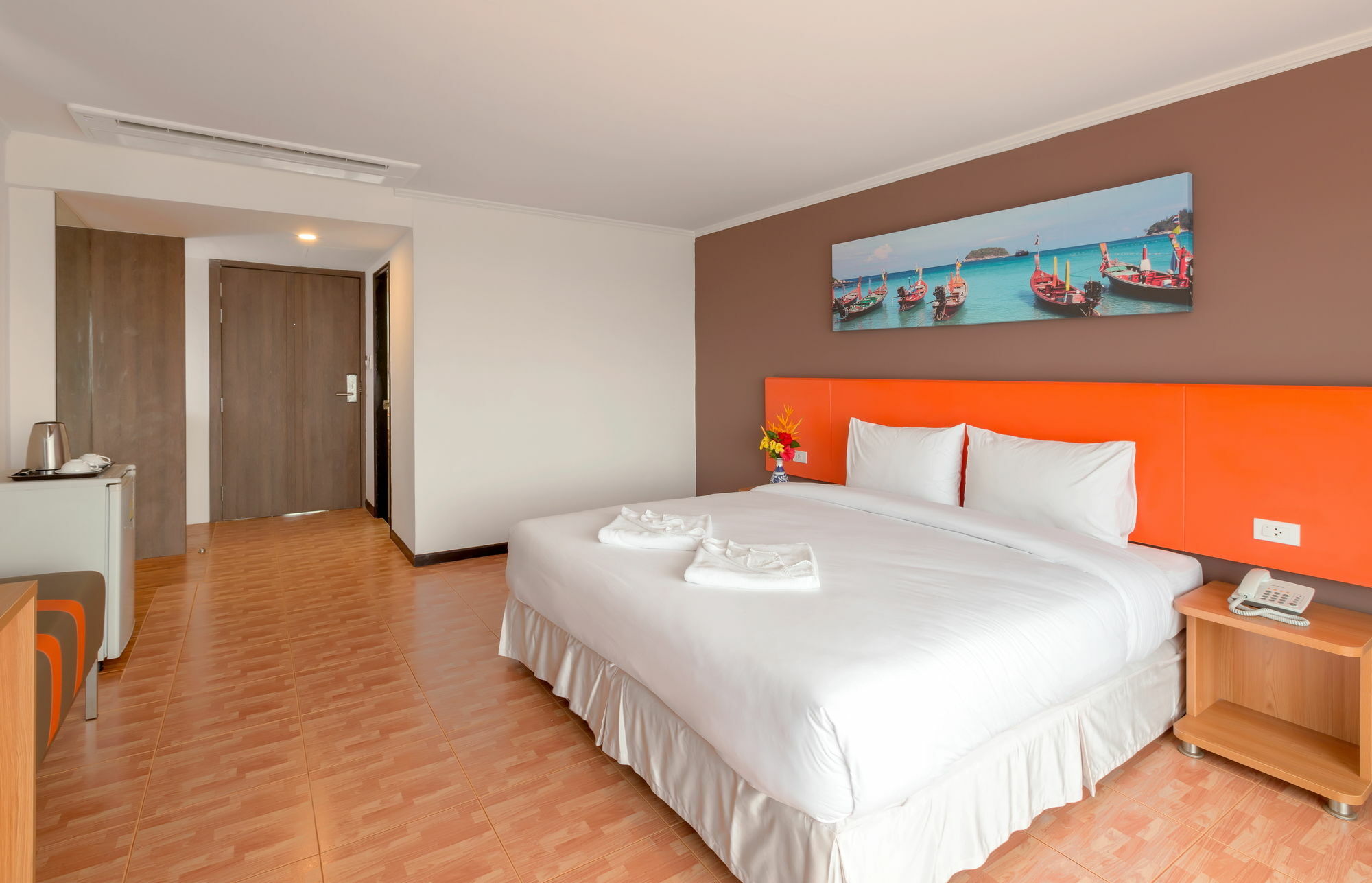 Patong 7Days Premium Hotel Phuket Dış mekan fotoğraf