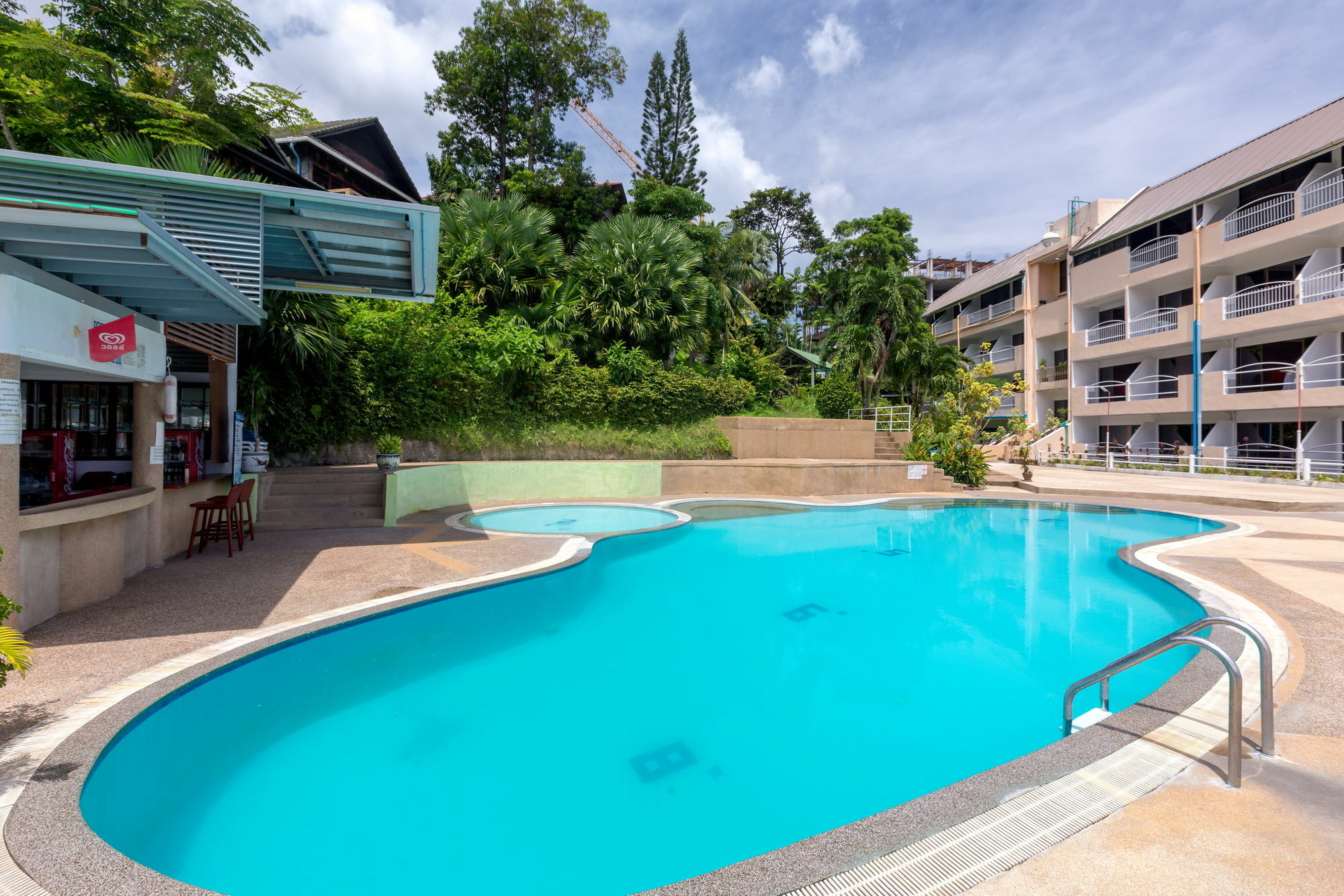 Patong 7Days Premium Hotel Phuket Dış mekan fotoğraf