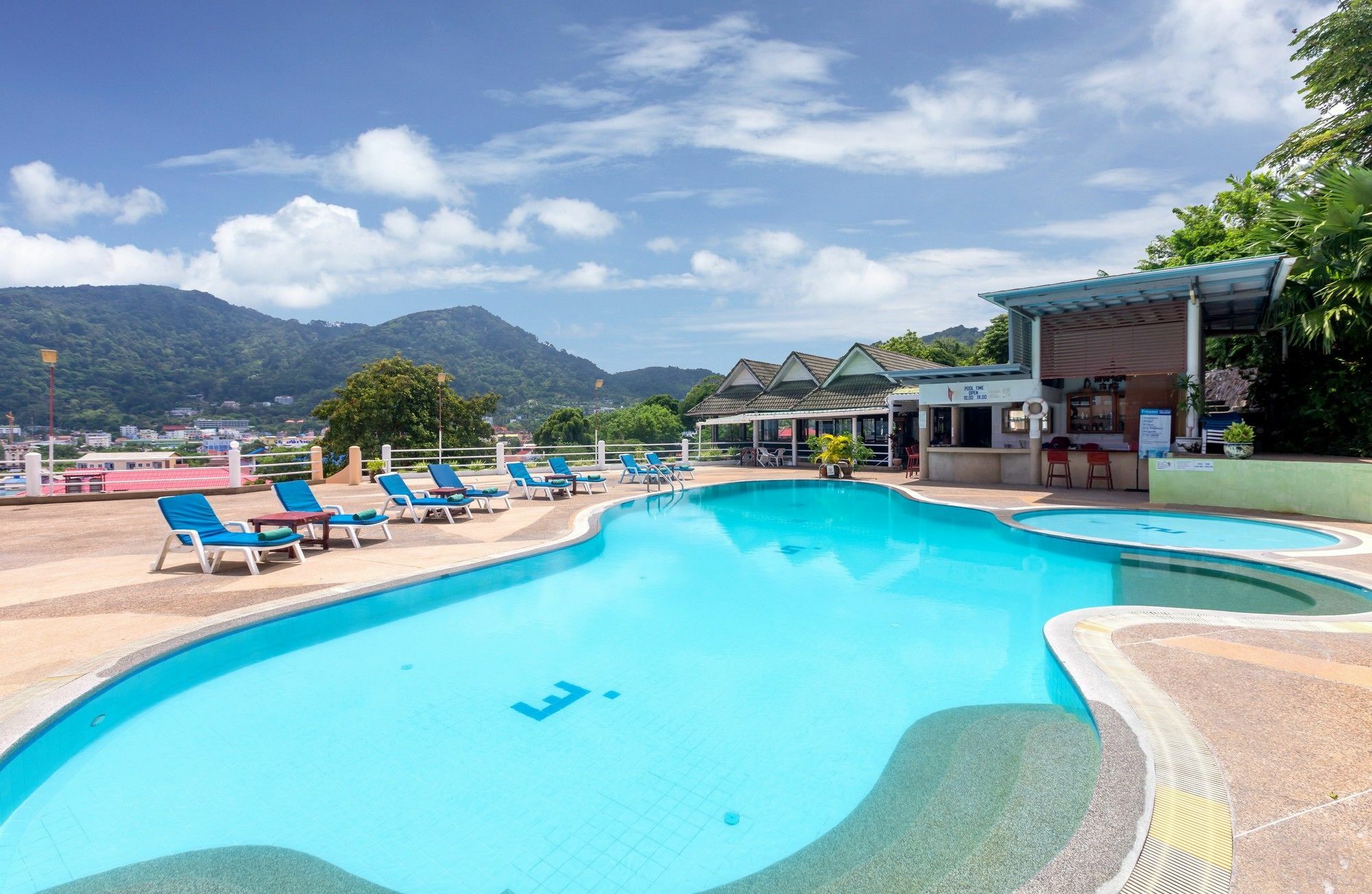 Patong 7Days Premium Hotel Phuket Dış mekan fotoğraf