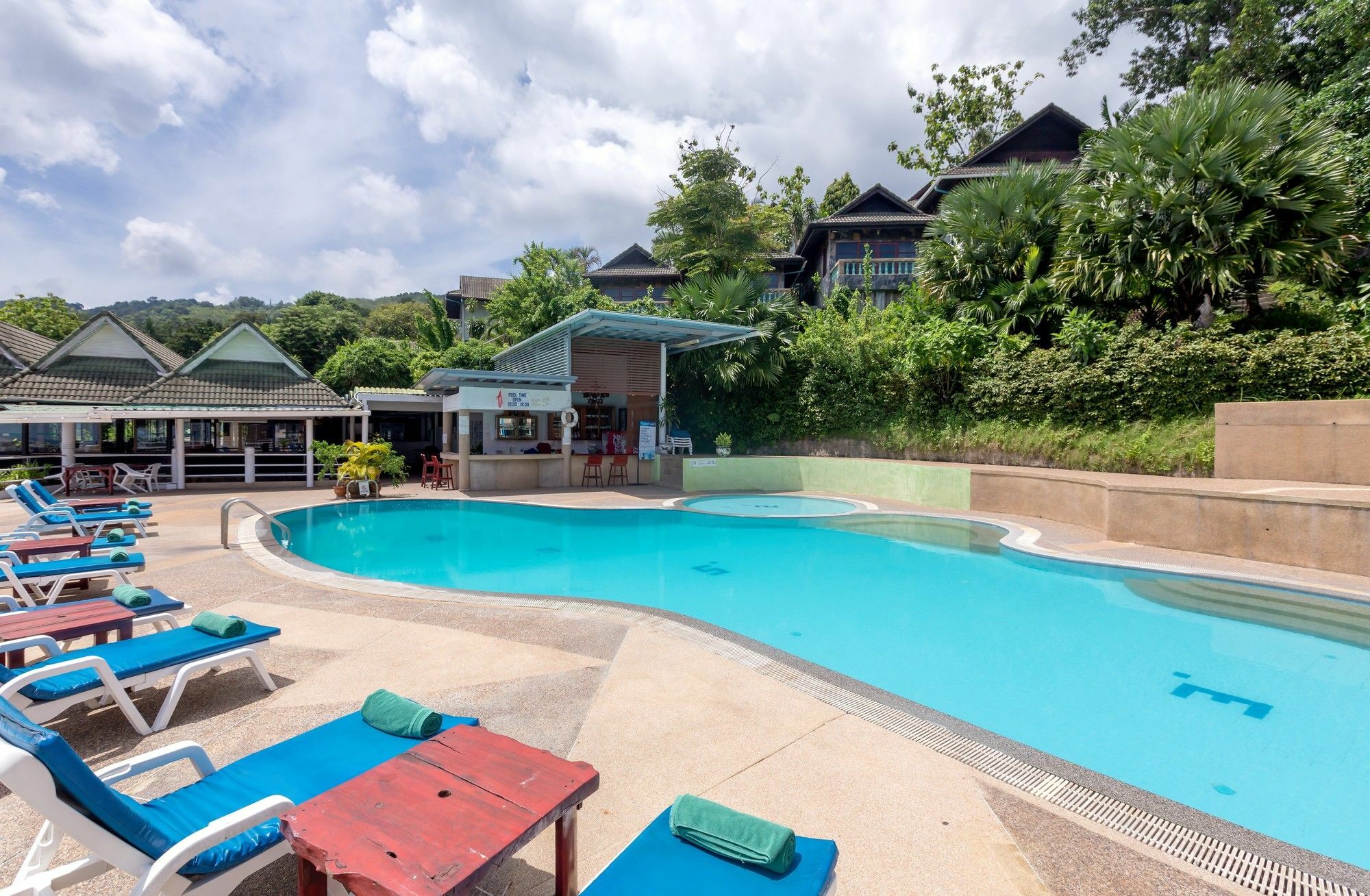 Patong 7Days Premium Hotel Phuket Dış mekan fotoğraf