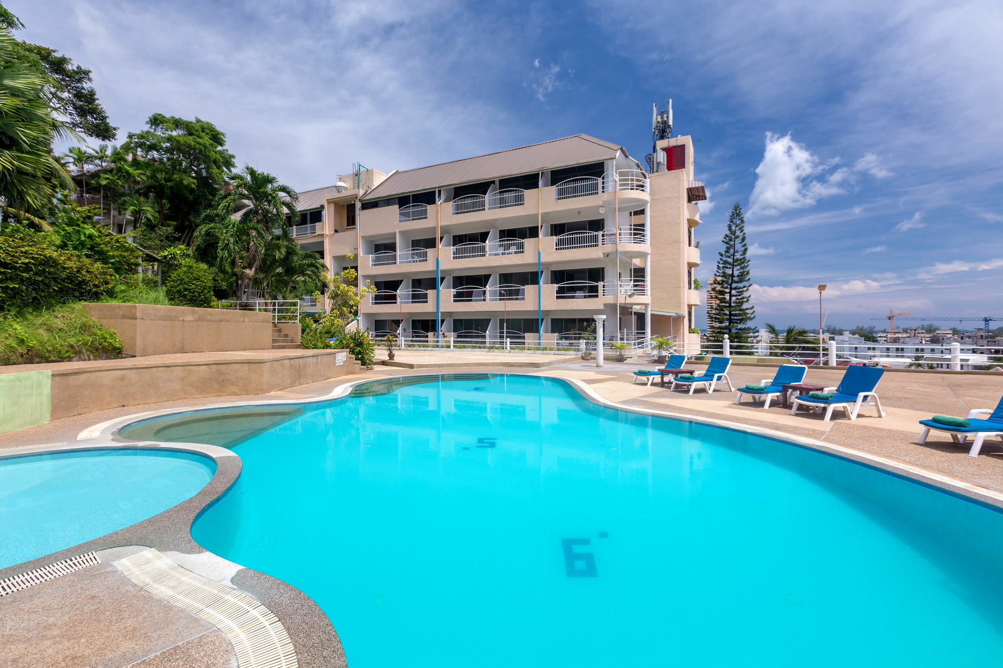 Patong 7Days Premium Hotel Phuket Dış mekan fotoğraf